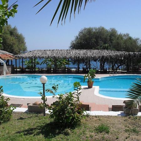 Villa Pouloudia Vatera Buitenkant foto